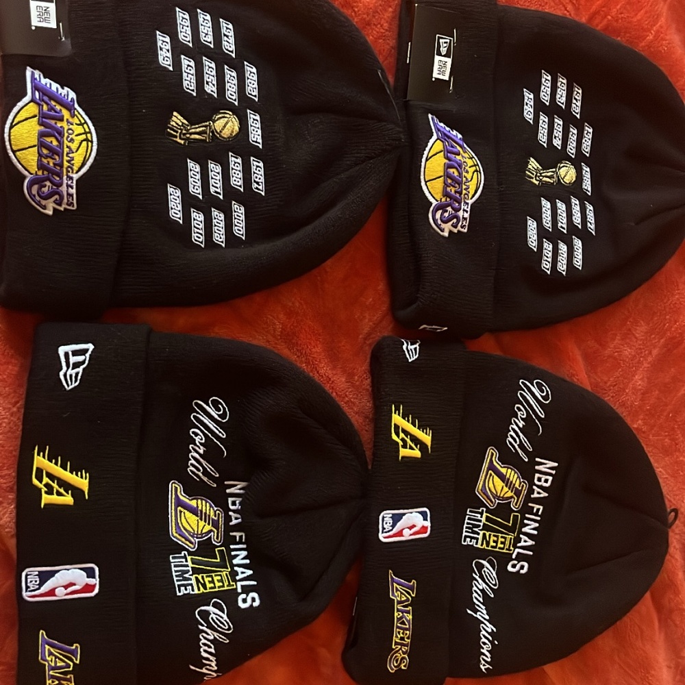 New Era Skullys